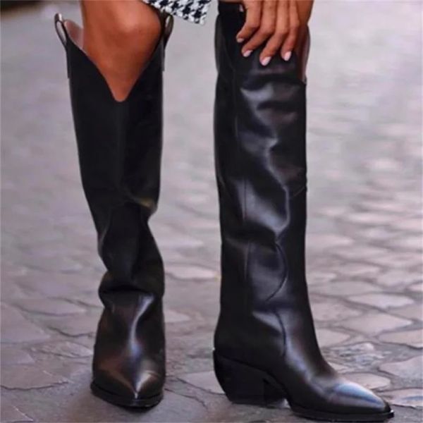 Stivali Stivali al ginocchio a punta di grandi dimensioni da donna Commercio estero Stivali invernali alla moda stile europeo e americano con tacco alto 231117
