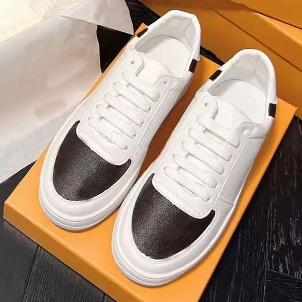 2023 Scarpe da ginnastica Scarpe casual Scarpe da basket Designer classico Bianco Nero Stampato Cintura con scatola Top da uomo e da donna 23