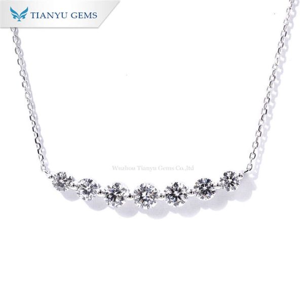 Tianyu Gems 7 Stones Custom Collier Smile Design Halskette aus reinem Weißgold mit im Labor gezüchteten Diamanten