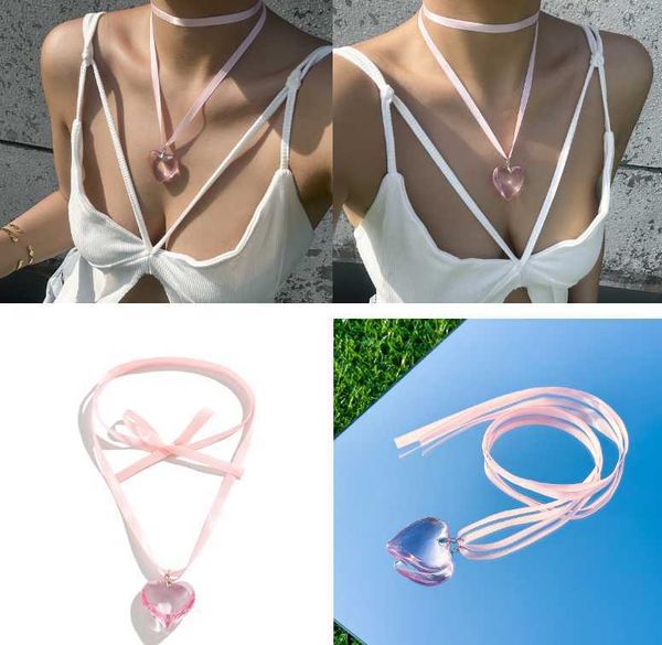 Anhänger Halsketten Y2K Bunte Glas Liebes-Herz-Halskette für Frauen Goth verknotete Seidenband-Anhänger-justierbare kurze Halsband-Halsketten-Großverkauf Z0417