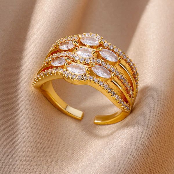 Bandringe Drei Schichten Zirkon Ringe für Frauen Gold Farbe Edelstahl Ring 2023 Trend Ladys Luxus Hochzeit Band Schmuck anillos mujer AA230417