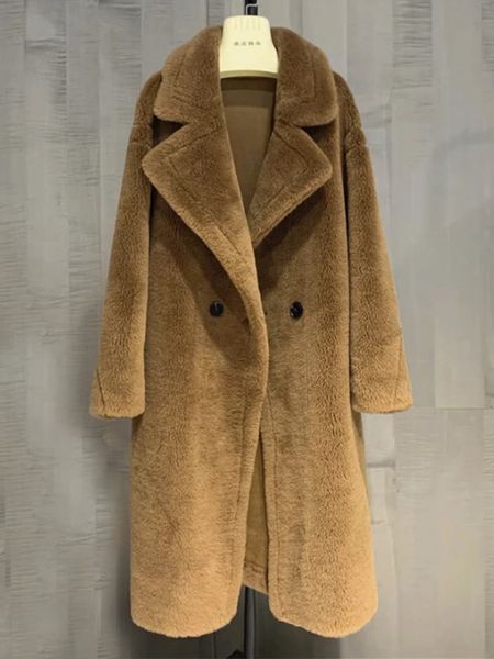 Pelliccia da donna Pelliccia sintetica Giacca invernale da donna Vera pelliccia Cappotto 100% lana Tessuto spesso Capispalla caldo Oversize Moda Streetwear Teddy Bear Cappotti 231117