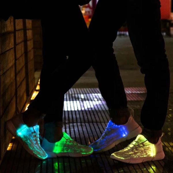 Tênis menino luminoso brilhante tênis iluminar sapatos homens mulheres meninas crianças led crianças piscando recarga usb 231117