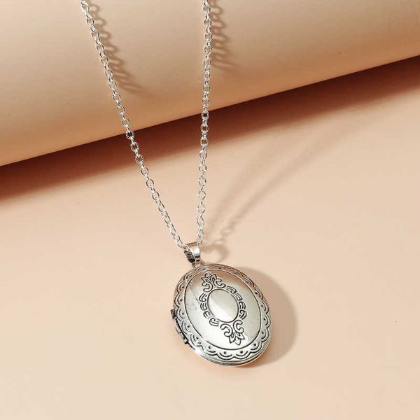 Colares pendentes 1pc oval em forma de coração amiga foto de imagem pingente de medalhão para jóias de colar Jewelry Casal do dia dos namorados Romântico Z0417
