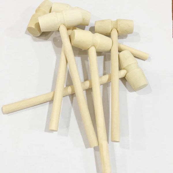 Nuovo martello di legno Artigianato in legno Casa delle bambole Casa da gioco Piccoli strumenti Giocattoli in legno popolari per bambini Qualità