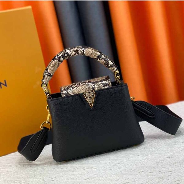 10A Handtasche Designer Damen Einkaufstasche Mini Schwarze Brieftasche Pythonleder Mode Schulter Clutch Tasche Vintage Clamshell V Logo Umhängetasche 21CM Klassische Handtaschen