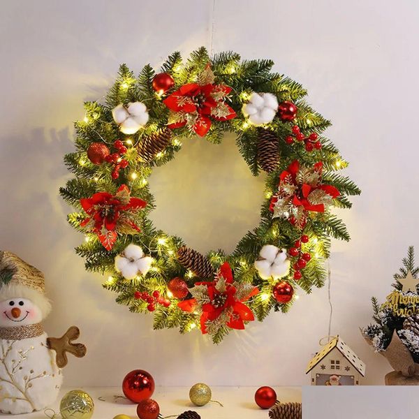 Рождественские украшения Венок Светящаяся гирлянда для входной двери с еловыми шишками Ягодный шар Подвесное украшение Прямая доставка на дом Dhnr8