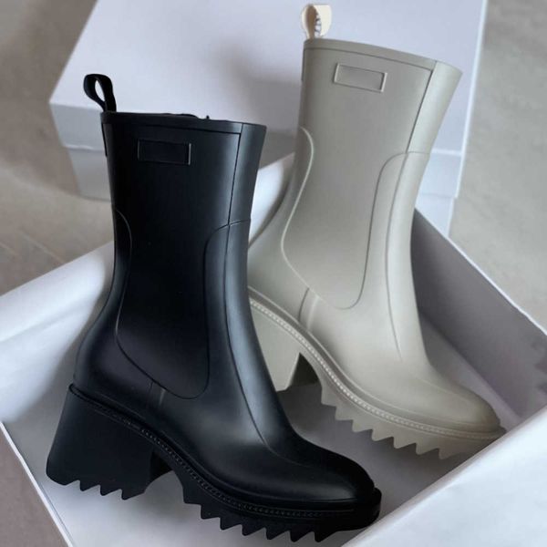 Regenstiefel für Damen, Betty-Stiefel, dicker Boden, rutschfeste Stiefeletten, PVC-Gummi-Beeled, hohe, kniehohe Plateaustiefel, schwarze wasserdichte Gummistiefel, Outdoor-Regenschuhe, EU36–40, NO237