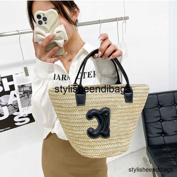 Stylisheendibags Дизайнерские сумки Летняя тканая сумка-корзина для овощей Arc De Straw Bucket Bag Сумка через плечо Сумки-мессенджеры для женщин