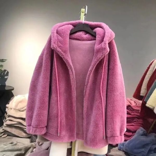 Pelliccia da donna Pelliccia sintetica Giacca da donna moda invernale cappotto di pelliccia di lana da donna con cappuccio r Giacche Cappotti di pelliccia di pecora reale tosata 231117