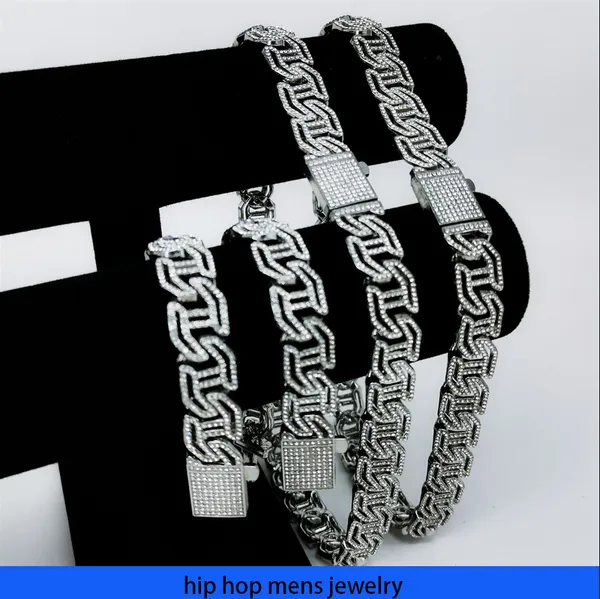 Colar de hip hop para a corrente de ouro masculina gelada nas correntes cubanas de 17 mm de diamante hollow Chain com pulseira de diamante