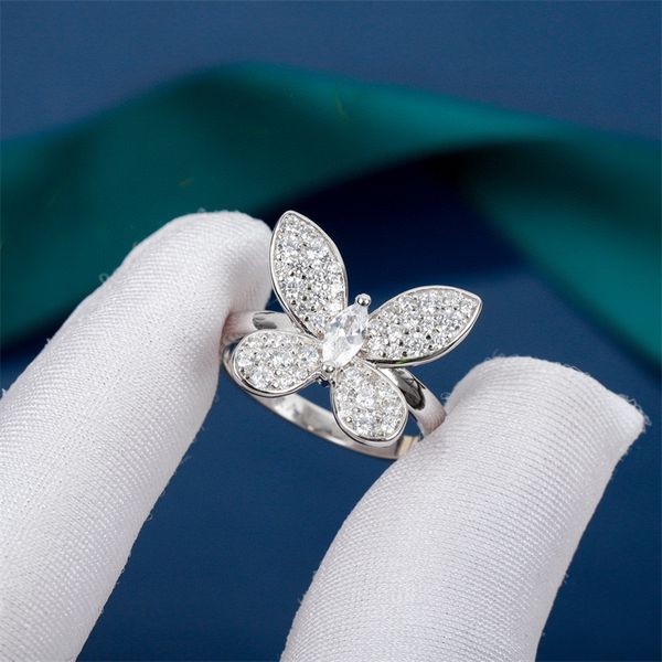 Graffs Ehering Ohrring für Frauen mit Box Designer Schmetterling Form Schmuck 925 Sterling Silber Klassische weiße Diamanten Ringe Verlobungsdame Weihnachtsgeschenke