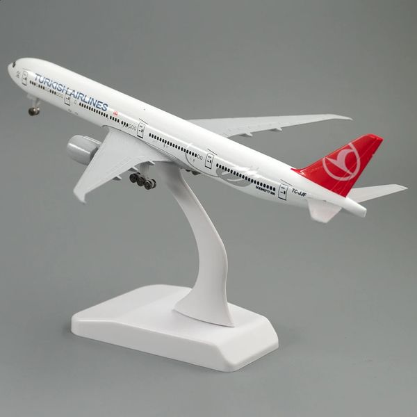 Flugzeugmodell 20 cm Boeing 777 Turkish Airlines Legierungsflugzeug B777 mit Radmodell Spielzeug Kinder Kinder Geschenk für Sammlungsdekorationen 231118