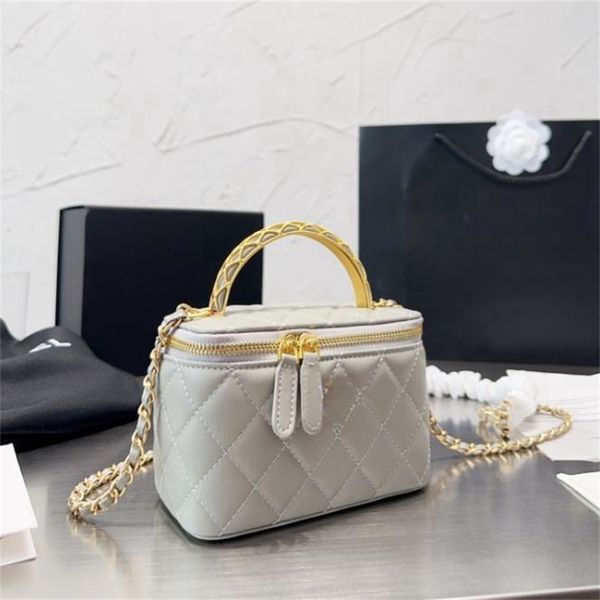 Markenbag Umhängetasche Luxuriöse Frauenbeutel heiße Luxusdesigner Quaste Handtasche Klassische Mode Luxus Kette 2023 Plaid Branding Brieftasche Mini Kosmetikbeutel Abendtasche