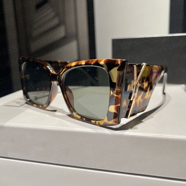 Luxus-Mode-Sonnenbrille für Frauen, heiße Designer-Sommer-Stil, Anti-Ultraviolett, Retro-Platte, quadratisch, Vollformat-Brille, zufällige Box9249