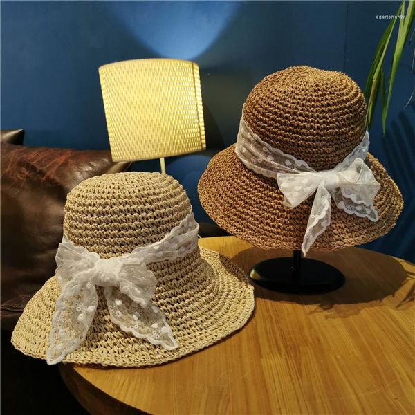 Chapéus de aba larga 202303-yz de verão Protedor solar Manual de crochê dobra em bolsa papel grama renda bowknot lady sun chapéu feminino lazer tampa