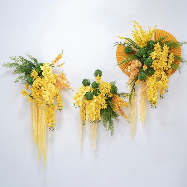Fiori decorativi Riso appeso giallo personalizzato Riga di fiori artificiali Disposizione di file Arco di nozze Sfondo Decorazioni da parete Vetrina floreale Prop