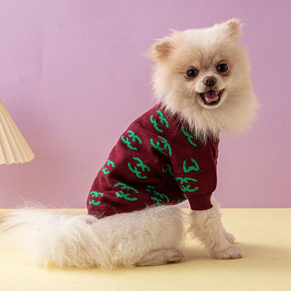 Abbigliamento per cani invernale vestiti per cani da cane maglione da compagnia calda con classico modello di lettera jacquard animali da gatto abbigliamento pullover per gatto per cani rossi l a354