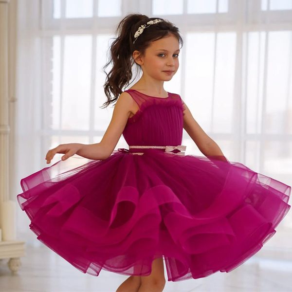Tulle Puffy Flower Girl Dresses 2022 O Neck Ruffles Papillon Bambini Prom Gown Ball Gown Lunghezza al ginocchio Infant Birthday Party Dress