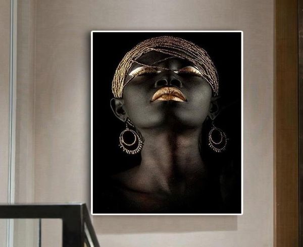 Moda di lusso su tela Poster Stampe Arte nuda Oro Nero Donna africana Figura Pittura a olio Scandinavo Immagine da parete per soggiorno Ro3964380