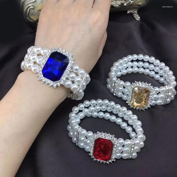 Bracelets de charme Trendência de verão Fashion Três fileiras de pulseira elástica de pérolas para acessórios de jóias femininos por atacado