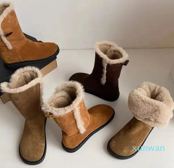 Australische Damen- und Schneestiefel erfreuen sich jedes Jahr großer Beliebtheit. Lange und kurze Lederstiefel für Damen sind modisch zu tragen und warme Plüschstiefel in Designgröße