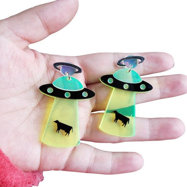 Brincos de candelabro de lustre de lustre de acrílico para mulheres espaciais criativas de vaca alienígena jóias feitas à mão