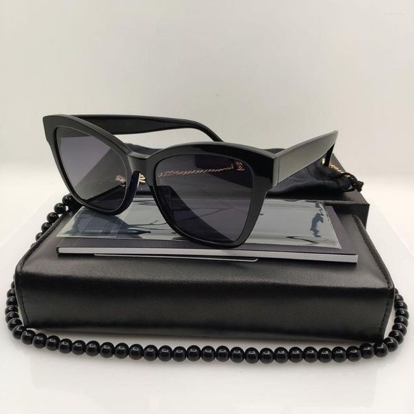 Солнцезащитные очки Распродажа 2023 Ацетат с жемчужной цепочкой Мода для женщин Черные женские эстетические женские винтажные брендовые дизайнерские солнцезащитные очки