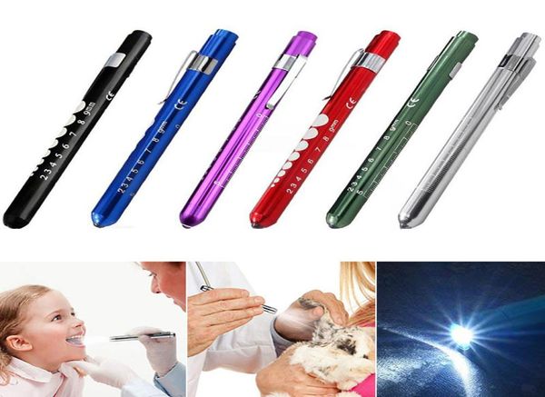 Torcia portatile a LED Lampada da lavoro Lampada per pronto soccorso medico Lampada a torcia con misurazione della pupilla Medico Infermiere Diagnosi4090401