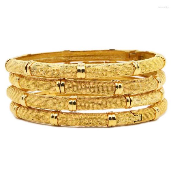 Bankle Simple Design 24K Armreifen für Frauen Hochzeit Dubai Gold Schmuck Großhandel Designer plattierte Kupferarmbänder