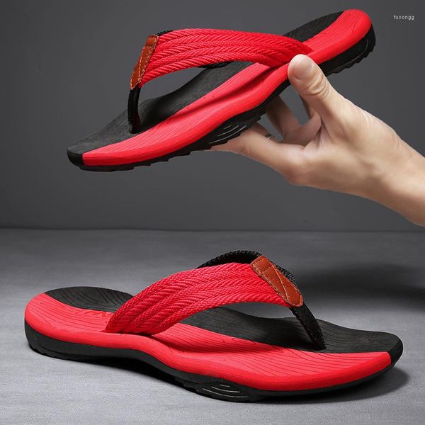 Slippers Men Flip Flops Summer Beach Casual respirável espessa sandálias ao ar livre Sapatos de massagem 2023