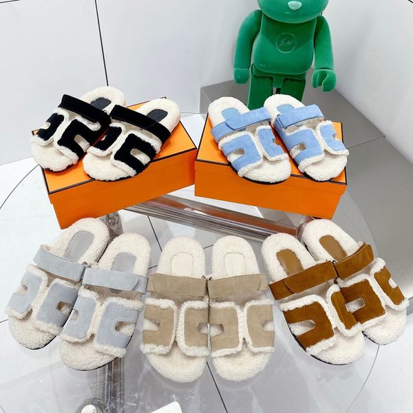 Furry Slayt Kürk Tasarımcı Terlik Slaytlar Sandal Sandles Ayakkabı Moda Düz Kalın Giden Peluş Klasik Marka Sıradan Kadın Diken Sliders Plaj Yaz Sandalet 10a