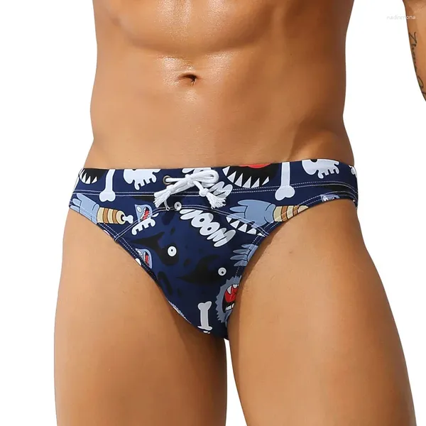 Männer Shorts 2023 Mode Dreieck Schwimmen Briefs Badehose Sexy Männer Beachwear Persönlichkeit Strand Stil Bord