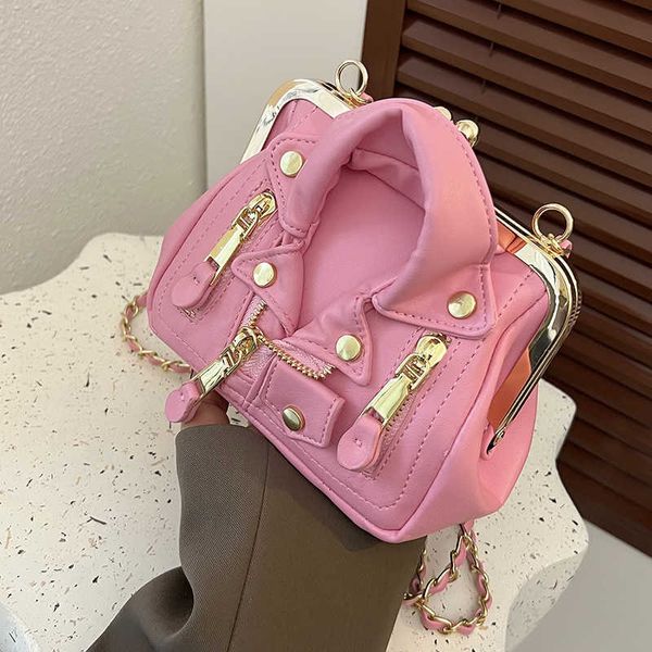 Bolsas de ombro CLIP DE ROPOS PERSONALIZADOS BUCKLE SACO DE PEQUENA 2023 VERSÃO COREANA RIBETA MENINA MENINA MENINA PERSONALIZADA ombro 230420