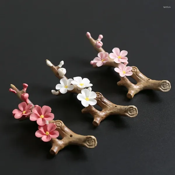 Tea Pets Fiore fatto a mano in ceramica Pet Plum Blossom Decorazione da tavolo Zen per la casa Piccolo set da giocoAccessori