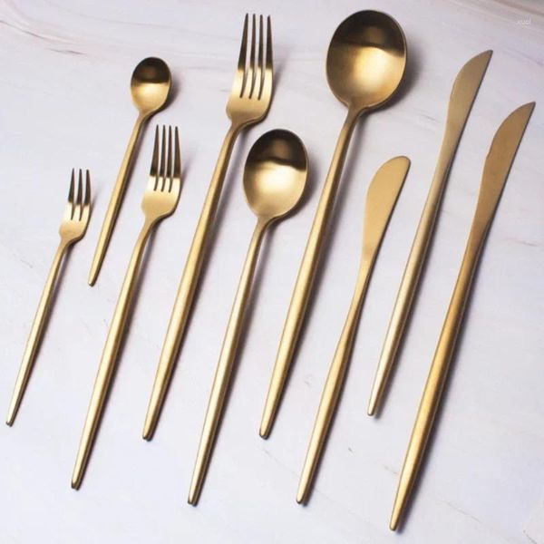 Set di stoviglie Dessert Cucchiaio e forchetta da caffè Moderno Semplice El Home Coltello per pasto principale 304 Set di posate all'ingrosso di fabbrica di stoviglie portoghesi