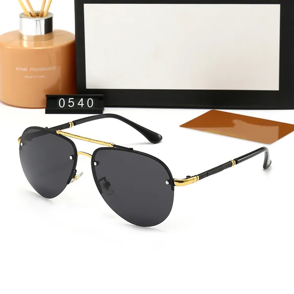 Luxus Marke Sonnenbrille Klassische Designer Polarisierte Gläser Männer Frauen Pilot Sonnenbrille UV400 Brillen Sunnies Metall Rahmen