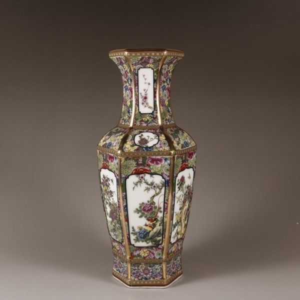 Dekorative Objekte Figuren chinesische Qing-Dynastie Emaille Farbe Blume und Vogel alte klassische Flasche Home Bogu Rahmen antikes Porzellanhandwerk 230419