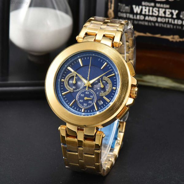 Designer Vercace Watch Versage Relógio Homem Luxuoso Fan Jian Quartz Belt Business Watch Pequeno