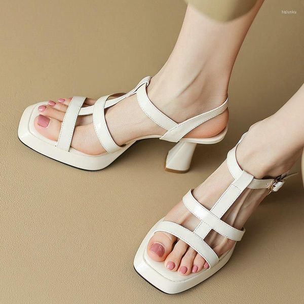 Sandalen Kleine Größe 33 T-Riemen Sexy Reife Dame Sommer Dicke Schuhe mit hohen Absätzen Luxus Designer Open Toe Plateau Heels Damen