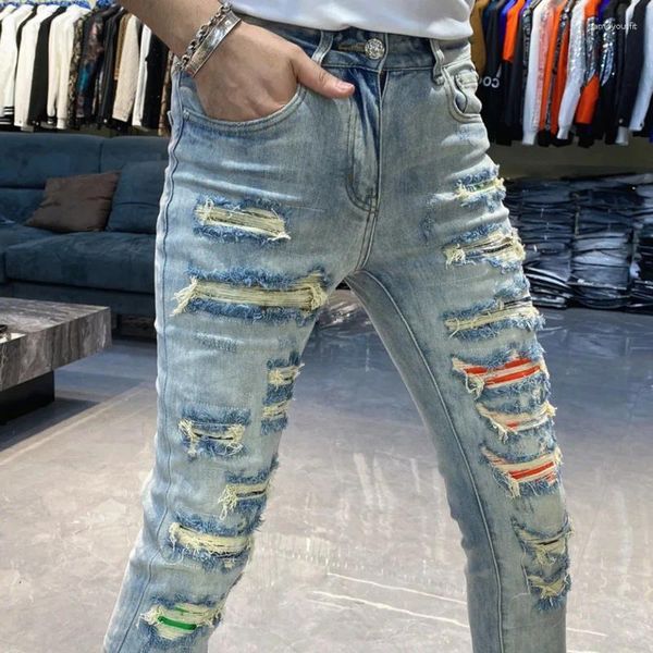 Jeans masculinos rasgados para homens buraco remendo na moda magro jean contraste cor costura mendigo personalidade calça skinny