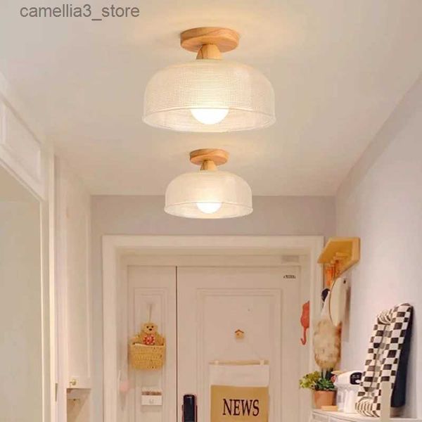 Plafoniere Lampada da soffitto nordica in legno Lampada in vetro smerigliato Soggiorno Corridoio Camera da letto Guardaroba Balcone Lampade e lanterne da corridoio Q231120