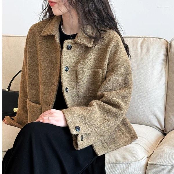 Giacche da donna 2023 Cappotto di lana autunno/inverno Top giacca corta coreana bianca kaki