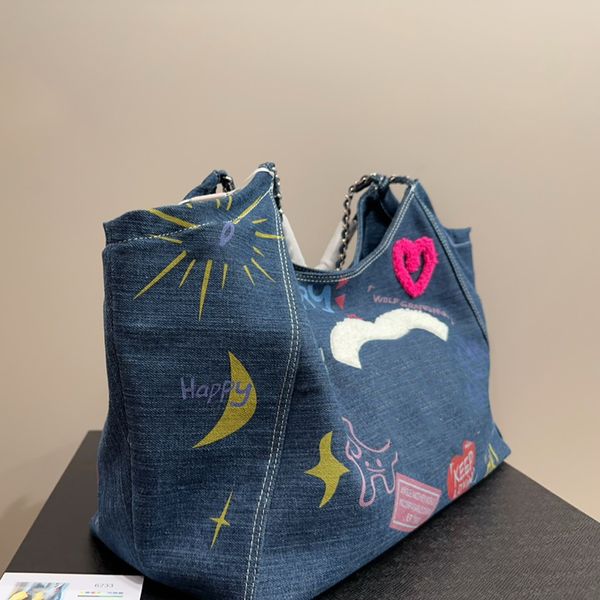 Borsa tote di design in denim di lusso Plus da donna Borsa tote di design in denim di marca francese Borsa da donna di moda di marca Borse sotto le ascelle Famosa borsa per la spesa di grande capacità di alta qualità con doppia lettera