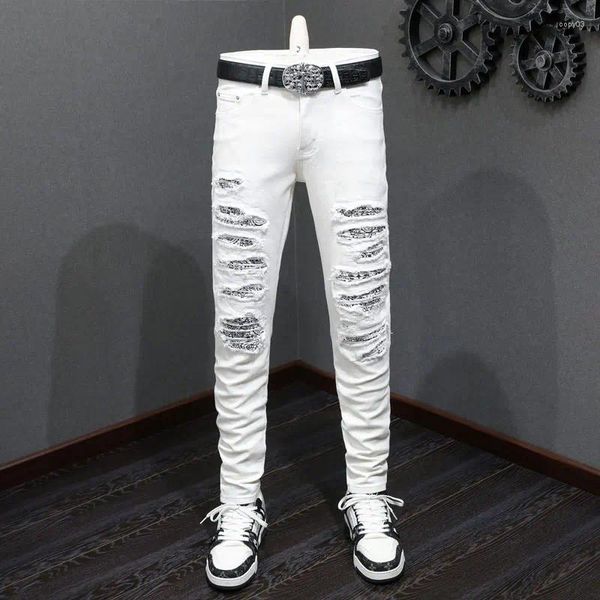 Herrenjeans High Street Fashion Herren Weiß Stretch Elastisch Skinny Fit Ripped Paisley Patched Designer Hip Hop Markenhose