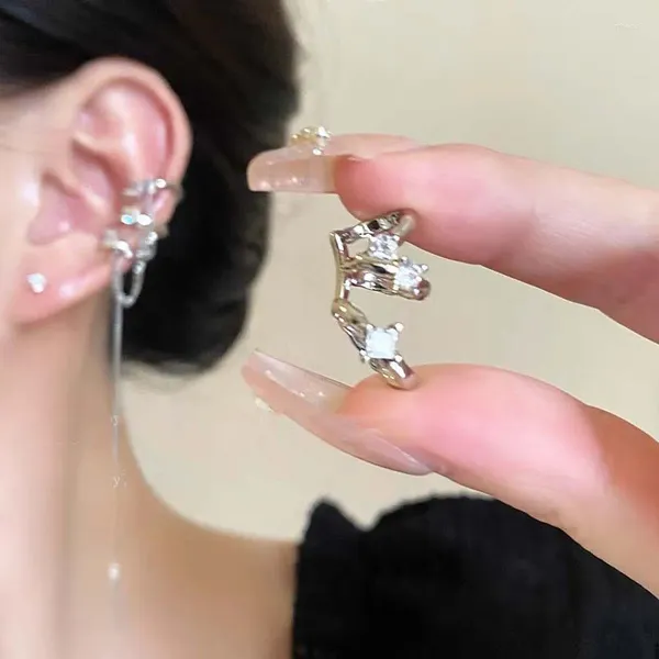 Rücken-Ohrringe, ein Paar, glänzend, asymmetrisch, hohl, Strass, dreilagig, Clip-Ohrring für Frauen und Mädchen, lange Quasten, ohne Piercing, Ohrmanschette