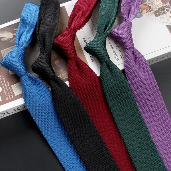 Yay bağları 5cm kırmızı mavi Koreli versiyon Dar moda gündelik İngiliz Amerikan düz renkli örgü düz kravat yün el ince
