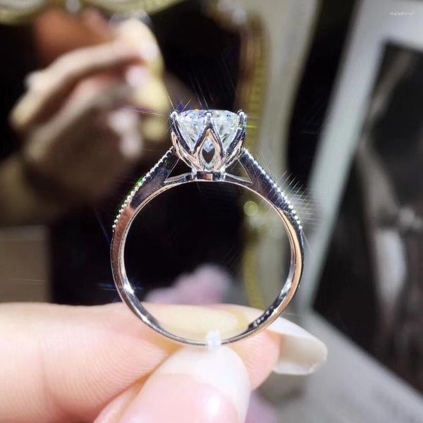 Кластерные кольца чистое 18 -километровое кольцо белого золота 6 Crown Design Moissanite Romanticary Anniversary круглый блестящий порез