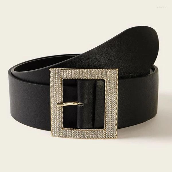 Cinture da donna con punta a diamante fibbia quadrata cintura elastica in vita in pelle PU nera da donna abbinata a jeans con cintura ampia