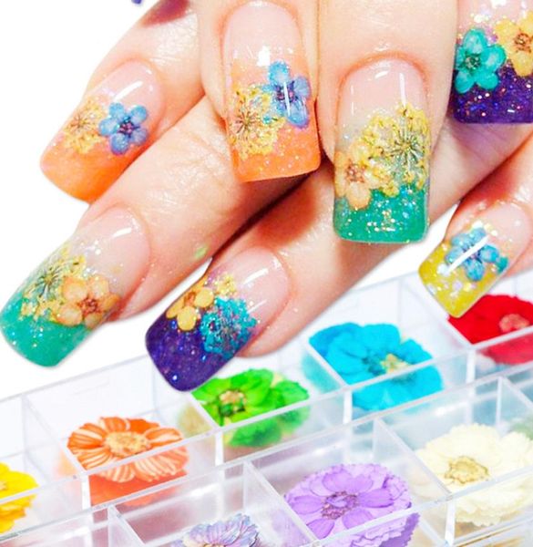 3D Mix Fiori secchi Decorazioni per unghie Adesivo floreale naturale Bellezza secca Unghie Decalcomanie di arte Accessori per manicure con smalto gel UV5558383